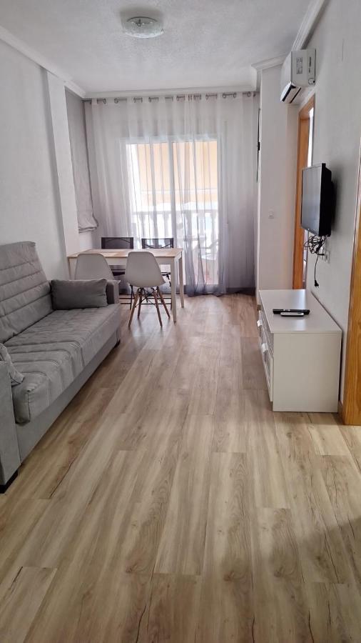 Calle Felix Rodriguez Τορεβιέχα Εξωτερικό φωτογραφία